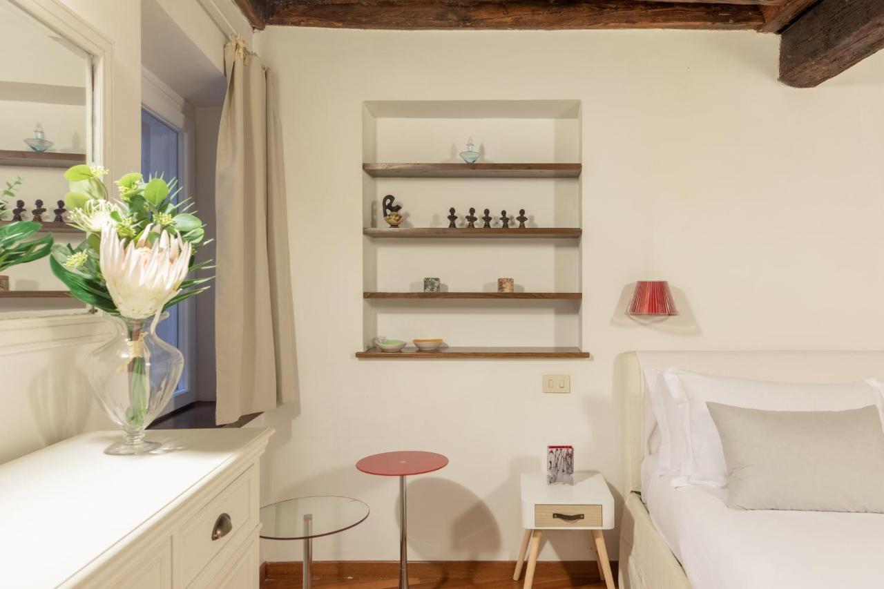 Iflat Comfy Apartament In Campo De' Fiori Roma Esterno foto